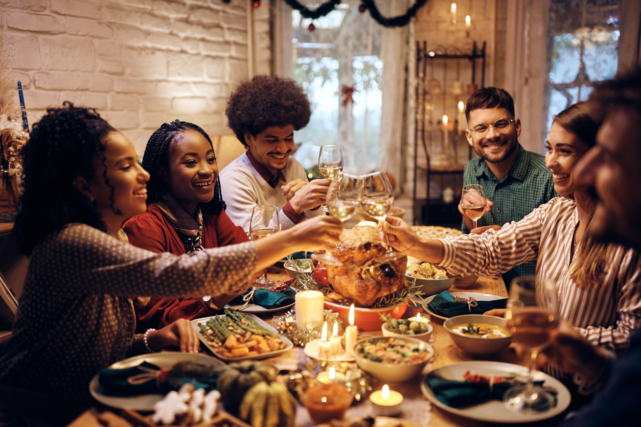 Thanksgiving Eve Party Theme Ideas for Your Large Gatherings